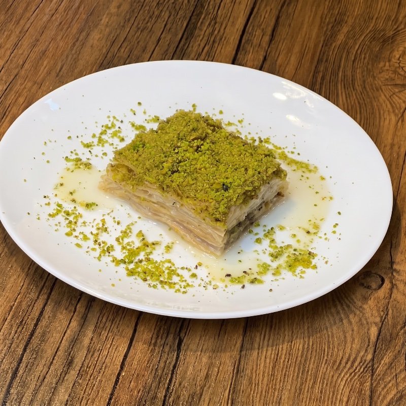 سوتلاوا پسته