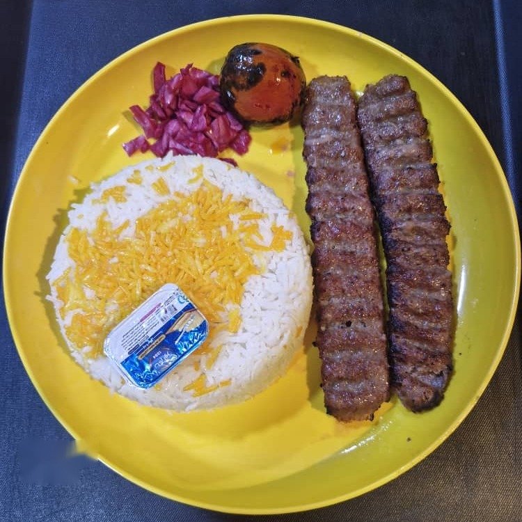 چلو کباب کوبیده مخصوص