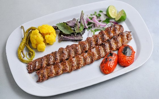 خوراک کوبیده (دو سیخ)